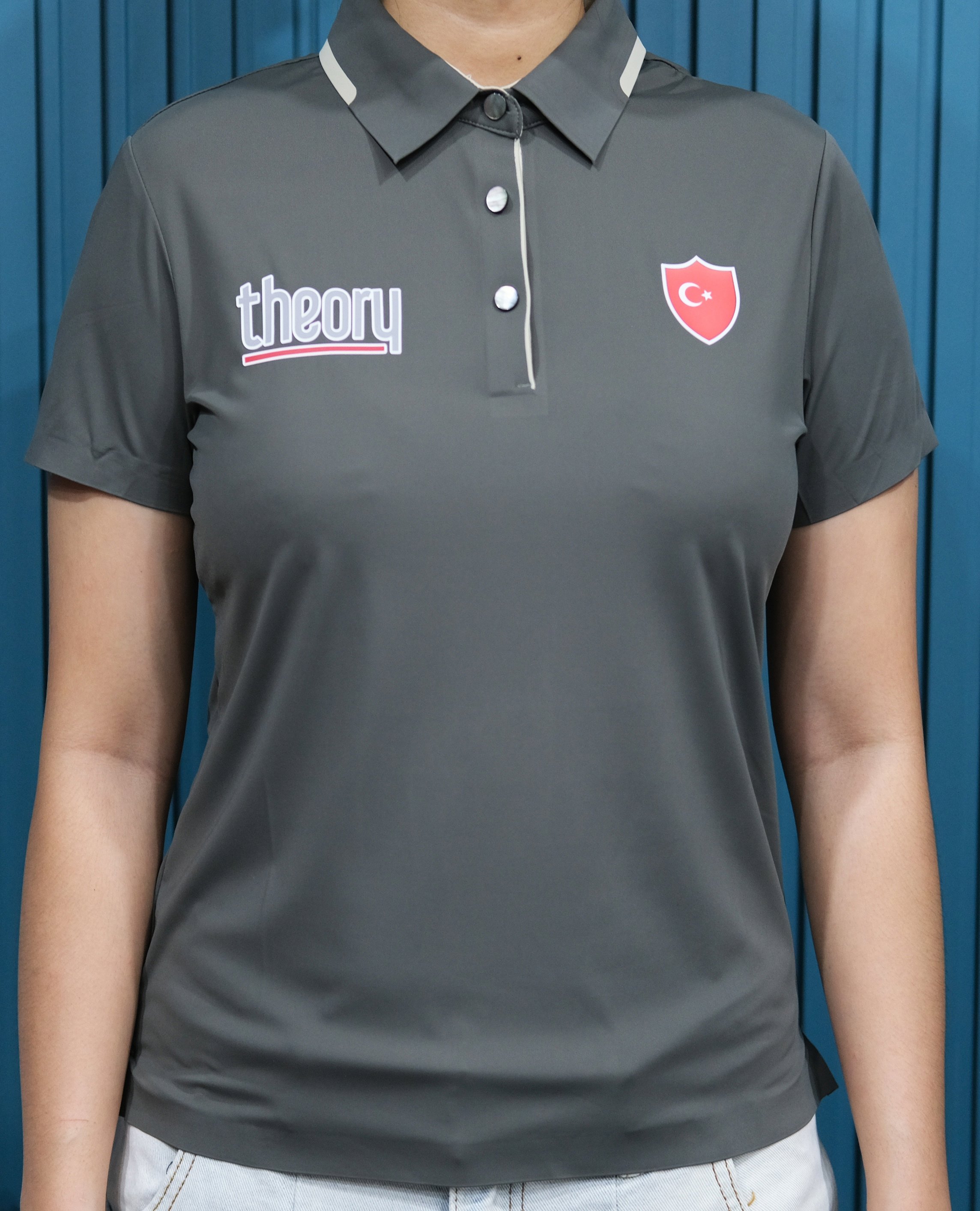 Polo Nữ - Ngắn Tay - Xám (Theory+Cờ Thổ) góc 3